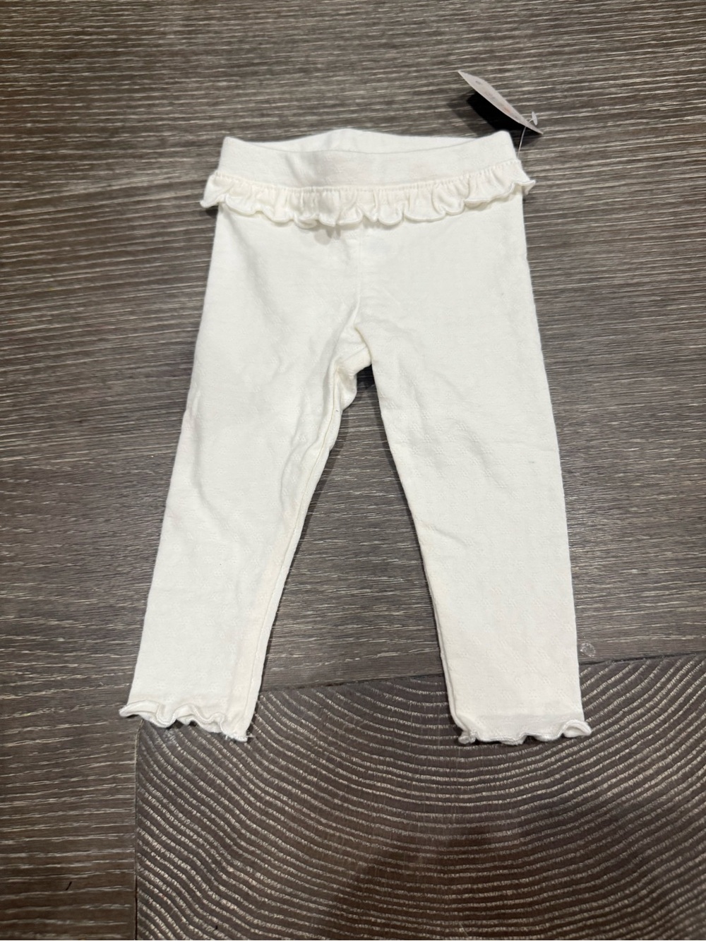 NWT Size 6-9M Garanimals Cream Ruffle Trim Leggings